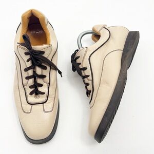 Santoni cream leather low top lace-up sneakers size 41 size 11 US